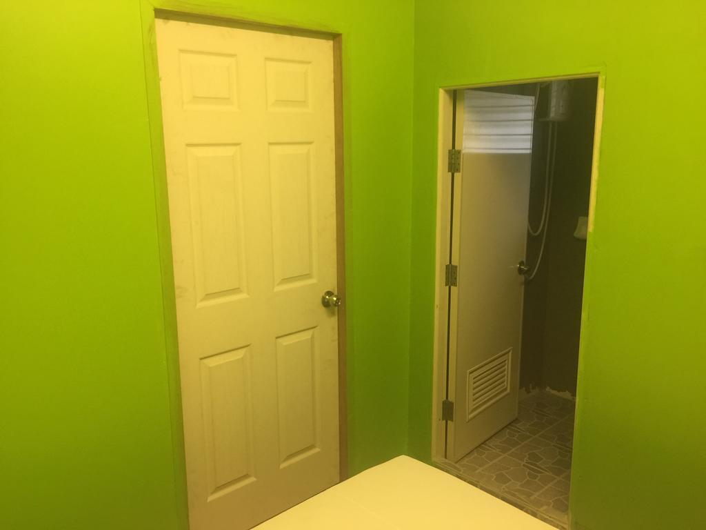 בנגקוק Ideer Hostel מראה חיצוני תמונה
